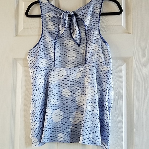 Lou & Grey Fizzout Fluid Tie Back Top - Picture 5 of 6